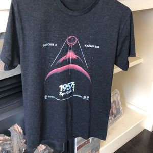 Next level apparel Sputnik 1 T-shirt small